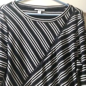Black and white long sleeve top  with silver .